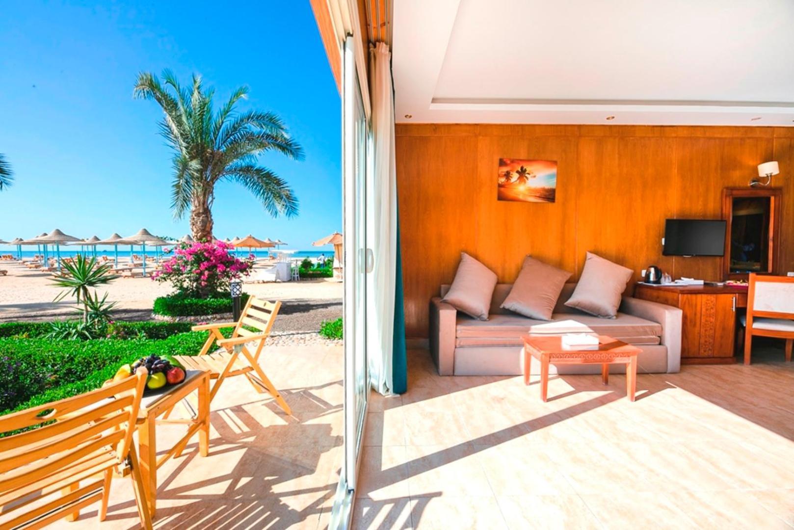 Hawaii Paradise Aqua Park Resort - Families And Couples Only Hurghada Exterior photo